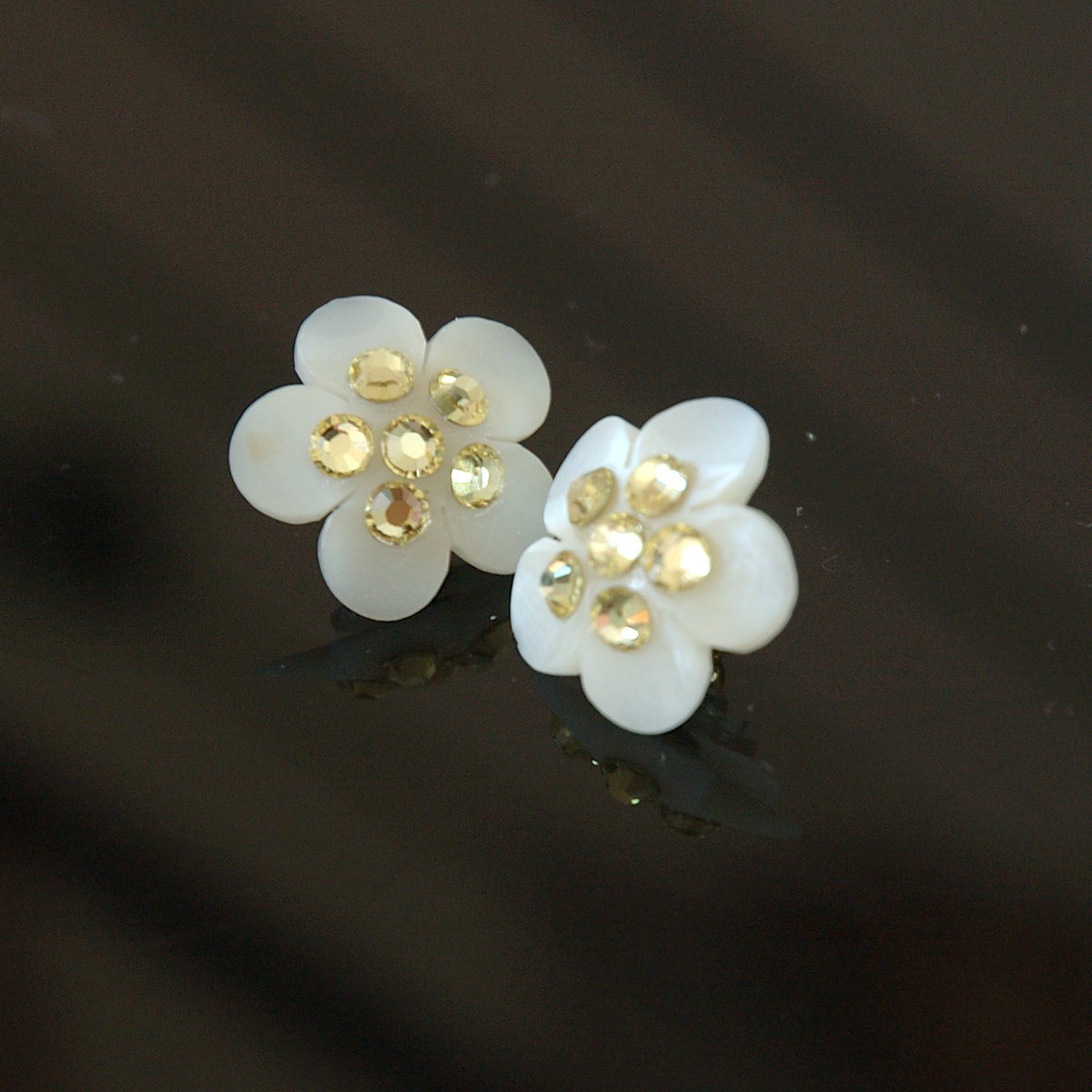 Upcycled Little Daisy Earrings, Bridal, Retro Mother of Pearl Flowers with Swarovski Crystals