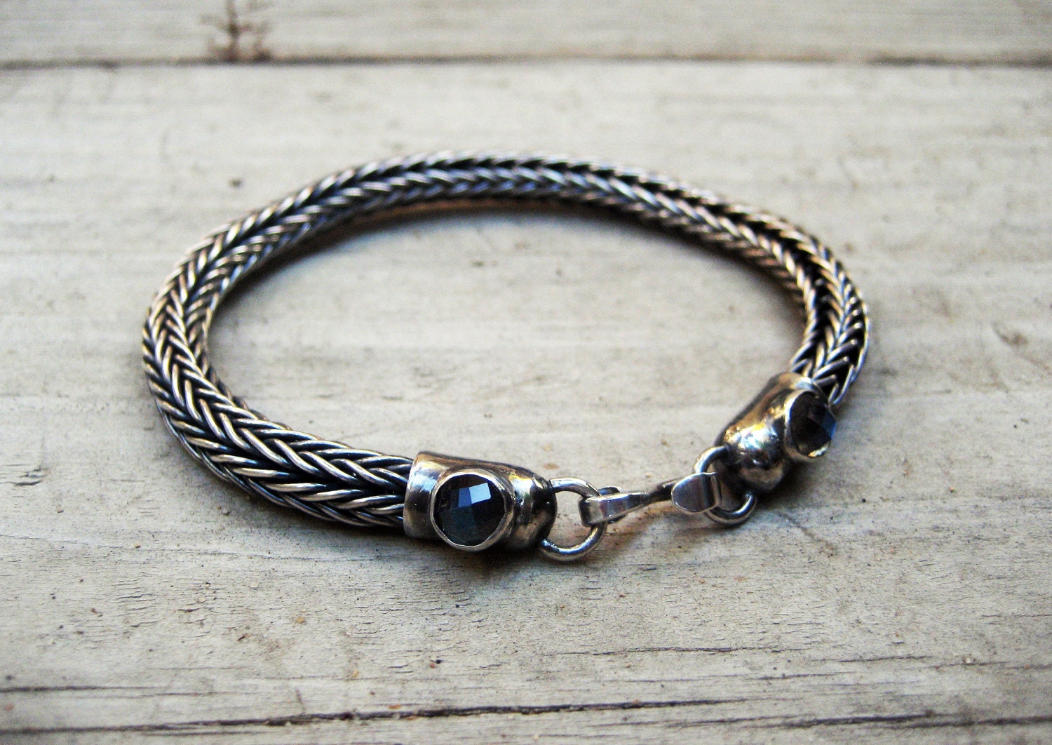 Roman Chain Bracelet with Labradorite, aka Egyptian Queen, Sterling Silver, M / L, Loop in Loop Pattern, Ancient Chain Making