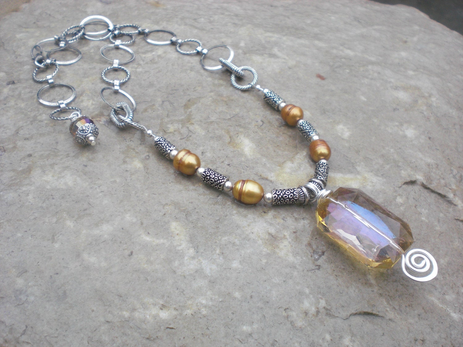 Golden Crystal and Pearl Necklace