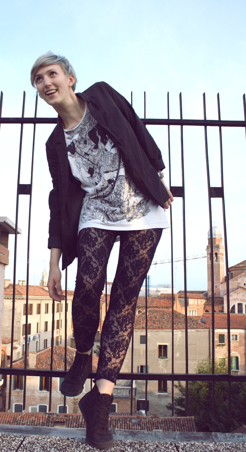 Dark purple lace leggings, Limited edition.