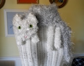 Snuggle Cat Scarf - Echo