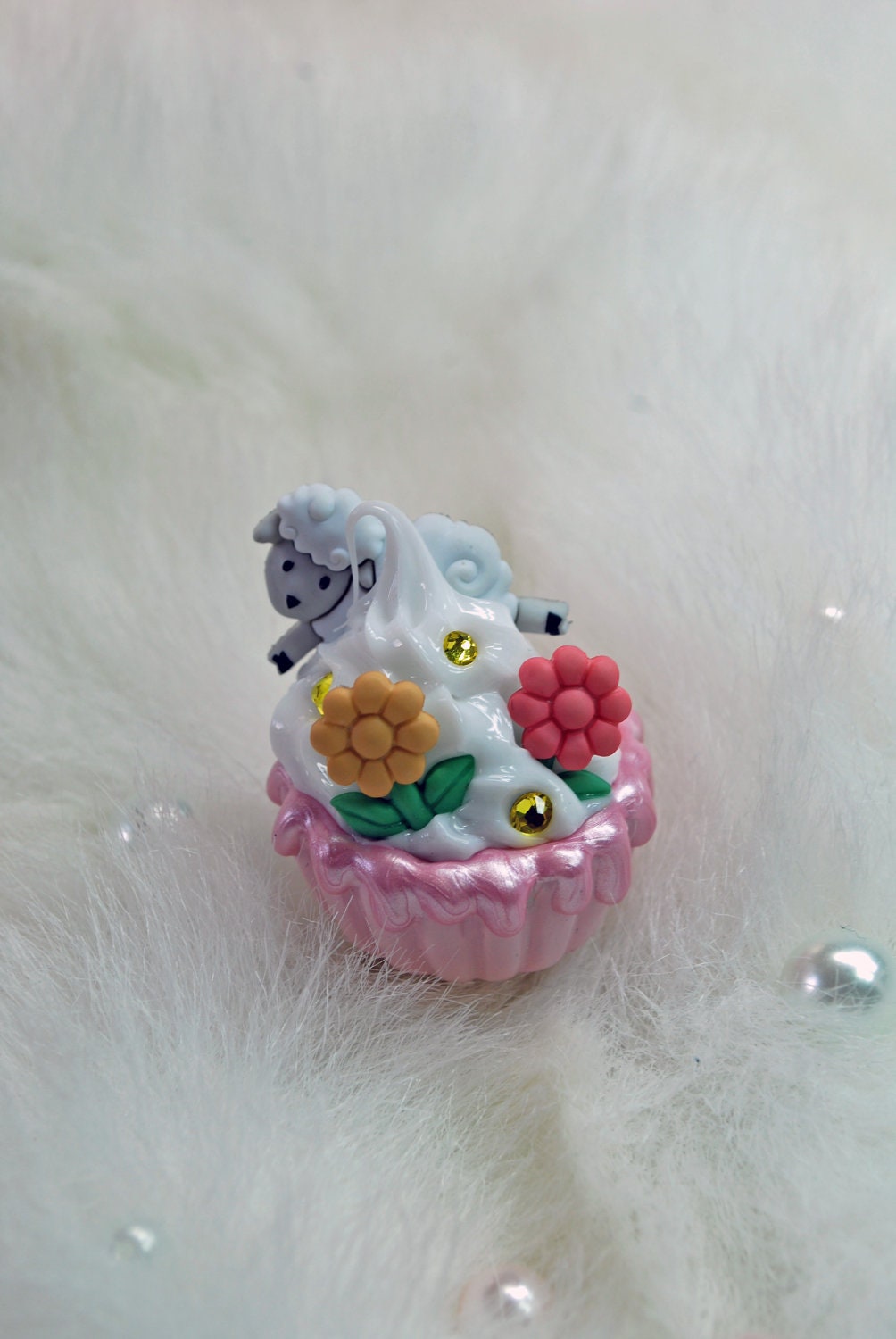 Little Bo Peep Pink Cupcake Ring