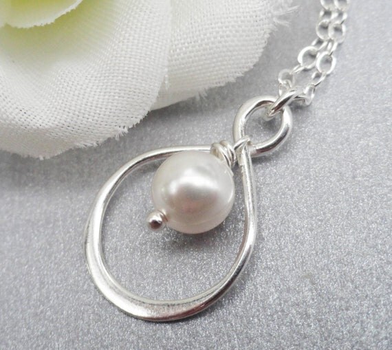 Infinity Necklace Sterling Silver Ideal For Bridesmaids Gifts, Brides, Maid Of Honor Or Mother Of The Bride