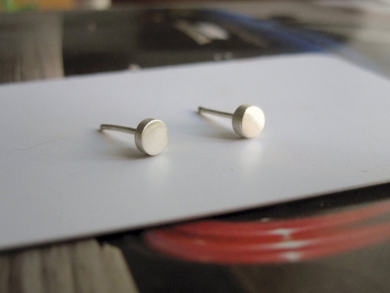 Mini simple sterling silver stud earrings with sterling silver ear nut