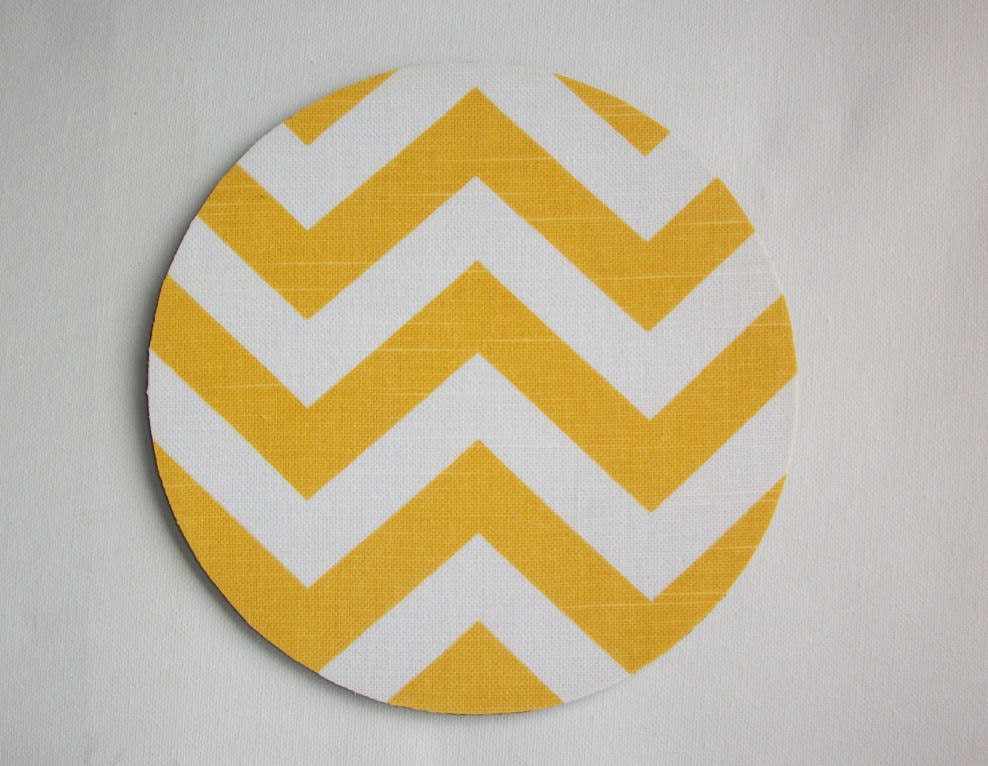 mousepad / Round Mouse Pad / Mat - YELLOW Chevron - Zig Zag