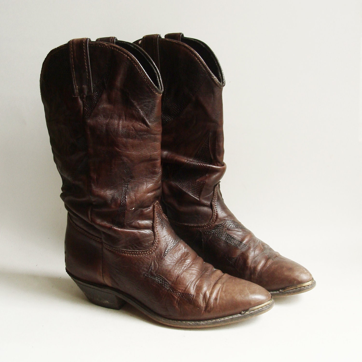 boots 7.5 / brown leather boots / 80s 1980s western boots / pull on boots / fall boots / shoes size 7.5 / boots 7.5