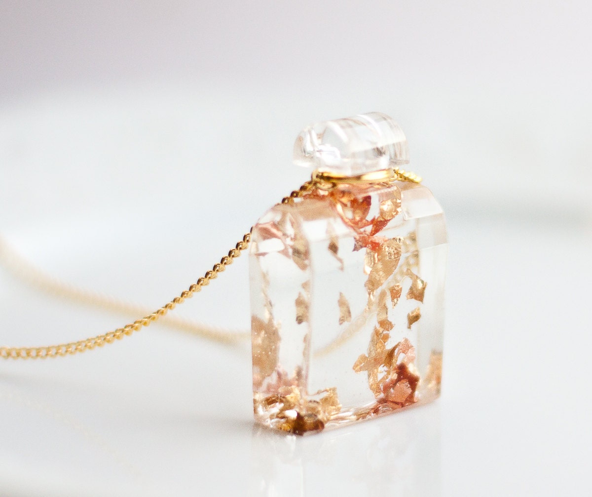 Resin Pendant Perfume Bottle Gold Flakes Gold Chain Necklace Square perfume minimalist resin jewelry OOAK rusteam - daimblond