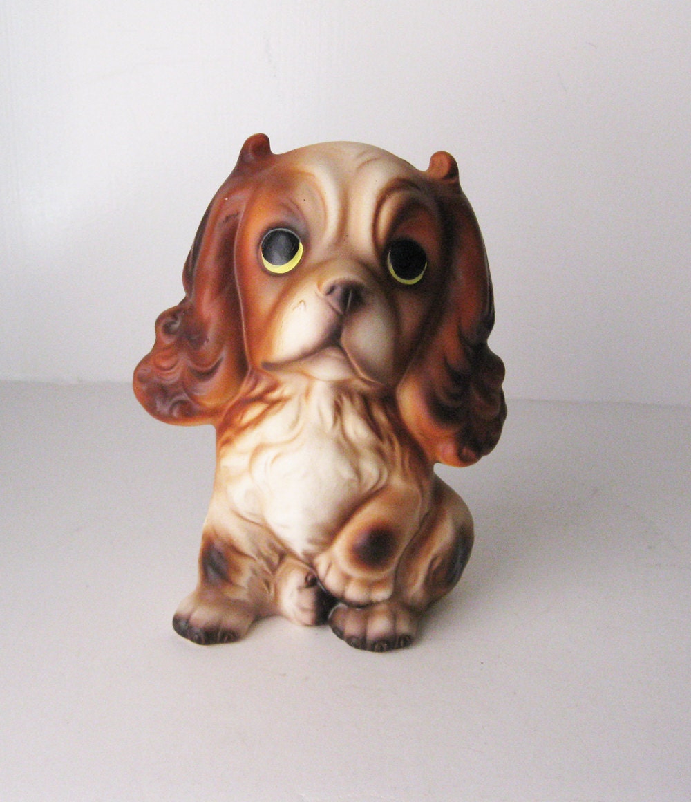 Sad-Eyed Spaniel Figurine