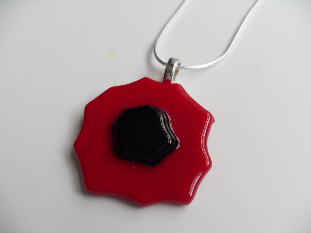 Red Poppy Organic funky flower fused glass pendant