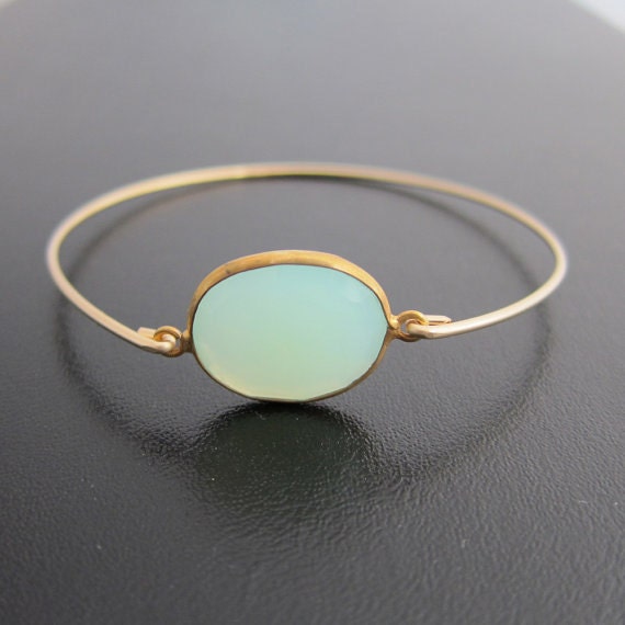 Aqua Green Seafoam Chalcedony Bracelet, Gemstone Jewelry, Sea Foam Chalcedony Bangle, 14k Gold Filled, Seafoam Bracelet, Chalcedony Jewelry