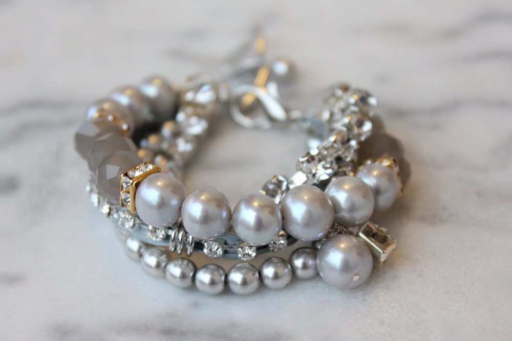 Bridal Bracelet with freshwater pearls and silk