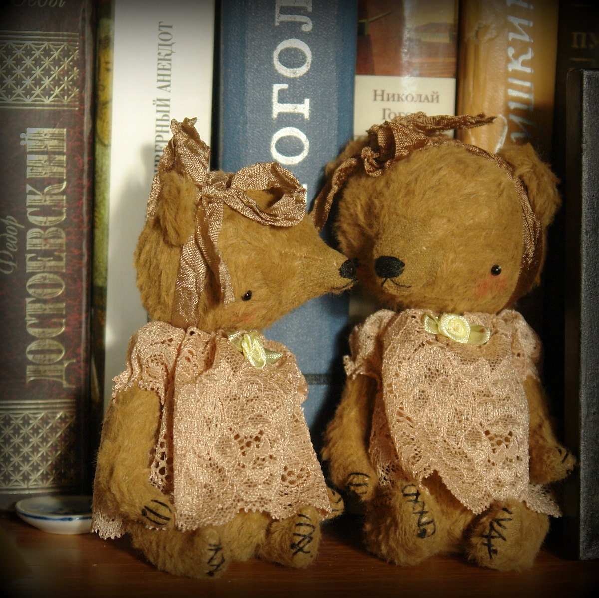 5,5 inch Artist Miniature Pocket Size Teddy Bear Sonya by Sasha Pokrass