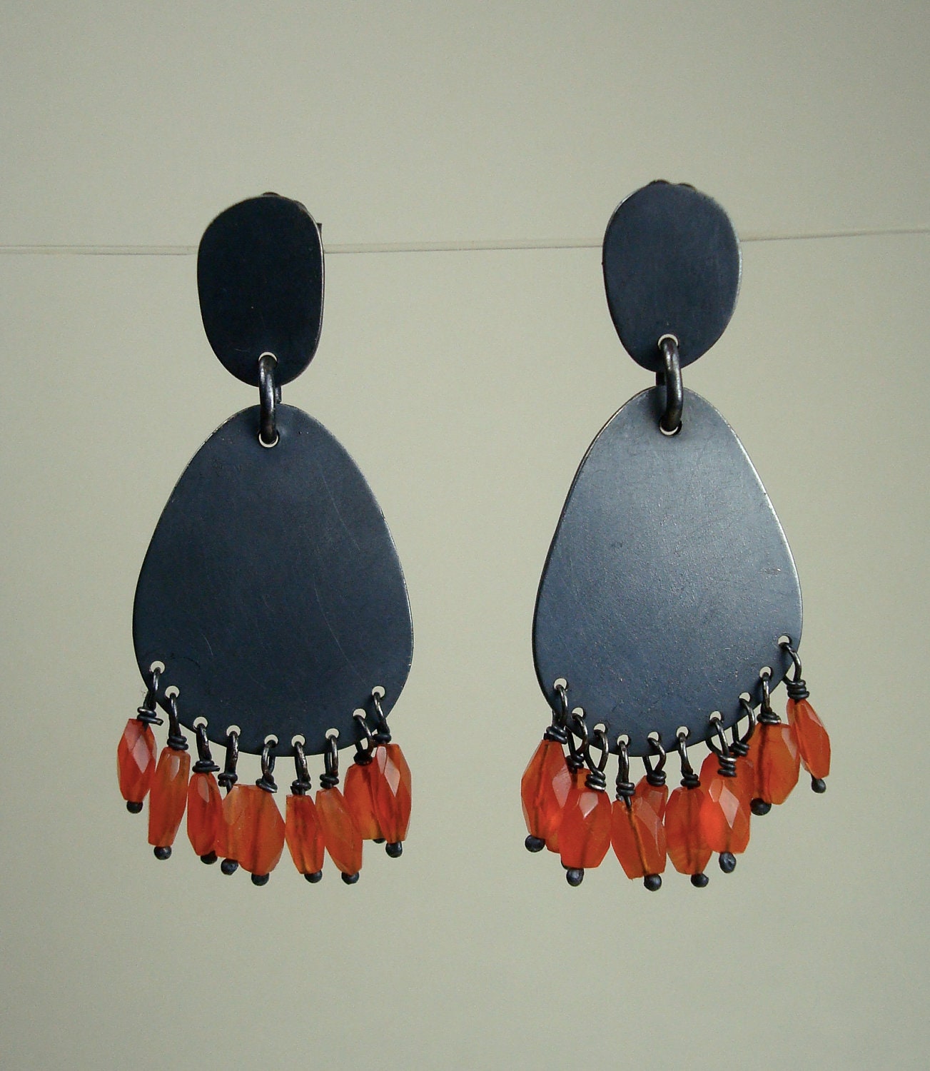 Black Silver 'Pebble' Earrings with Faceted Carnelian Beads