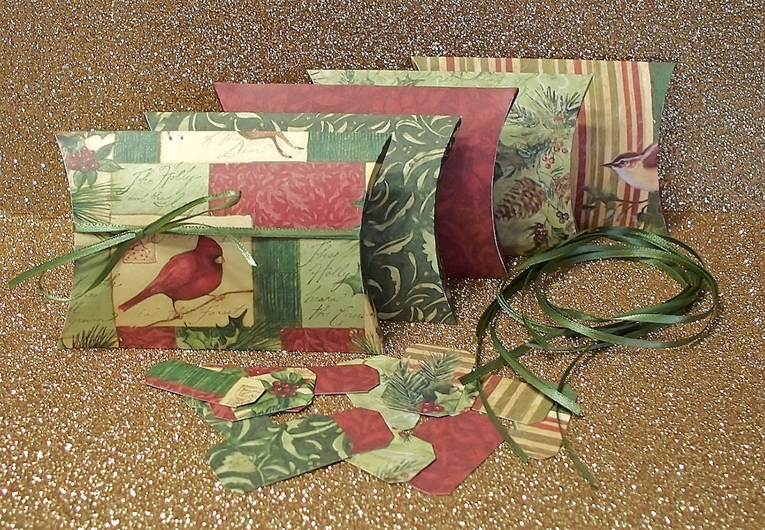 Set of 5 Vintage Style Pillow Box Gift Card Holders, plus Coordinating Mini Tags