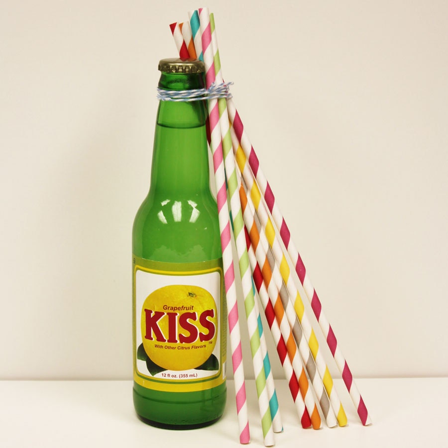 Soda Bottle LONG STRAWS, Pick Your Color Paper Straw Assortment, 25 Long Paper Straws, with DIY Flag, To ft your party beverage bottles