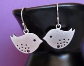 Love Bird Earrings - Matte Silver Sparrow Spotted Lovebirds (D204Silver)