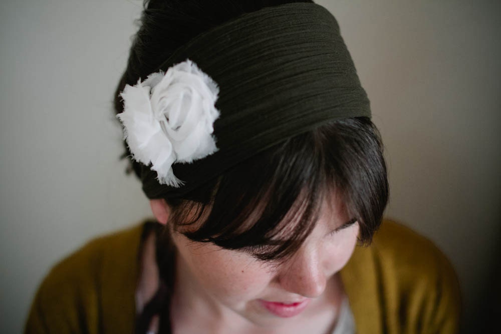 Shabby Chic Headband -- Lightweight Cotton Headcovering -- Green with Rosettes
