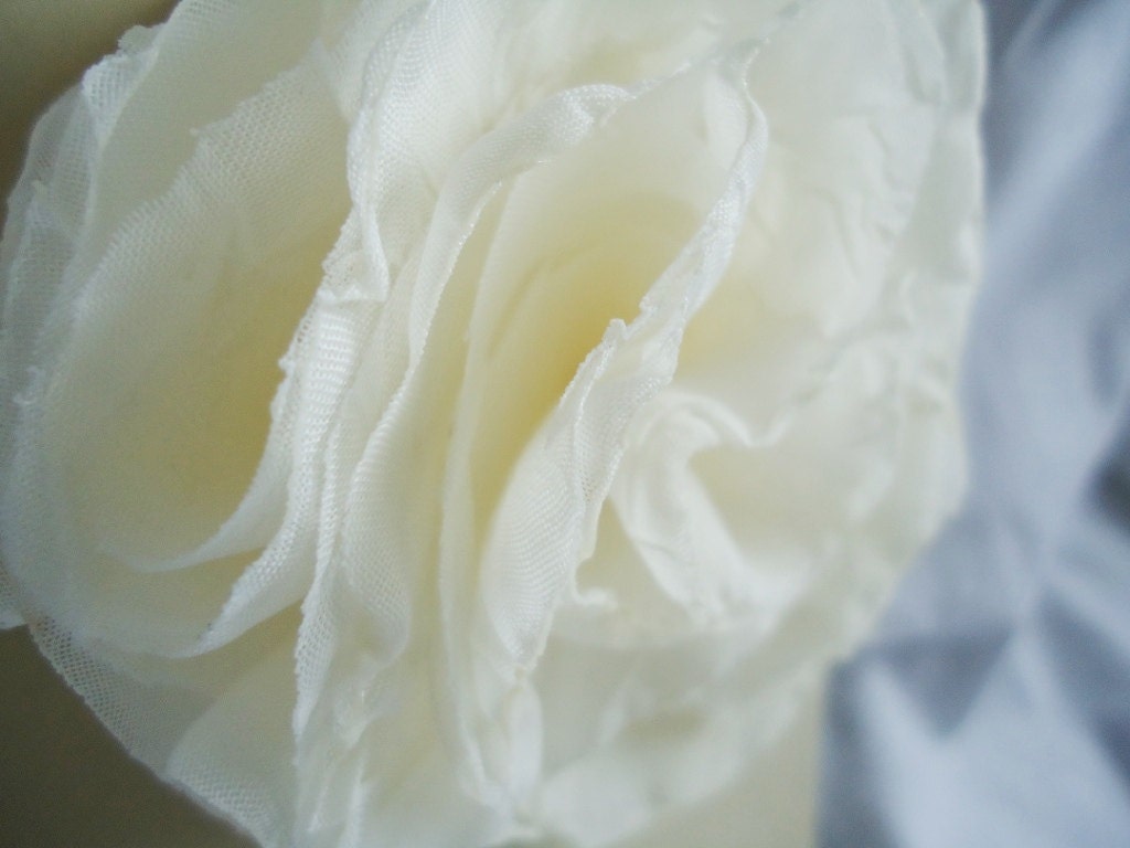 Off White Rose Flower Hair Clip