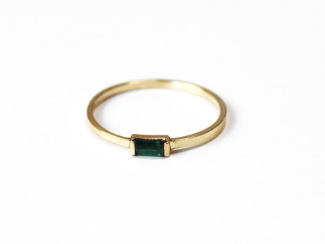 Emerald Baguette Stacking Ring (14K yellow gold)