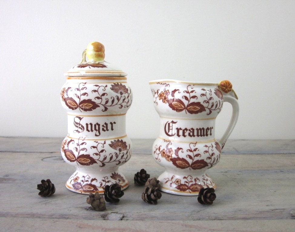Brown Onion Sugar and Creamer Set