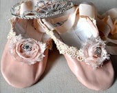 Sugar Plum Fairy ballerina shoes. Shabby chic lace and leather ballet shoes with blush lace, pointe shoe ribbons and elastic and shoe clips. - TutusChicBoutique