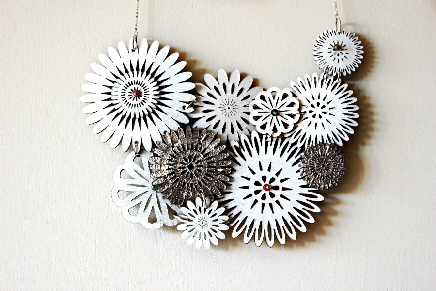 White Flower Necklace with Silver Flowers and Tourmaline Stones