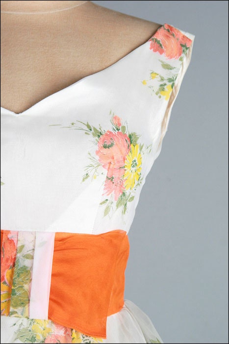 Vintage 1950s Dress . Ivory Chiffon . Orange . Floral . Full Skirt . Sleeveless . Bow . Jacket . XS/S . 1465