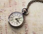 Vintage Style Round Pocket Locket Necklace