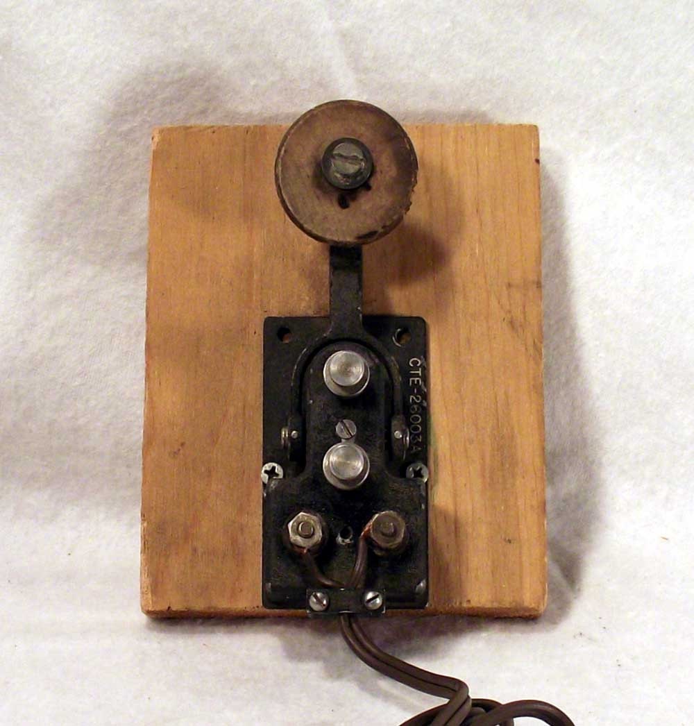 Antique WWII US Navy Telegraph Key CTE-26003A Collectible