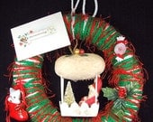 Handmade Christmas Yarn Wrapped Wool Wreath Antique Xmas Card Vintage Kitty In Stocking Repro Cotton Santa Decorated 12 Inches