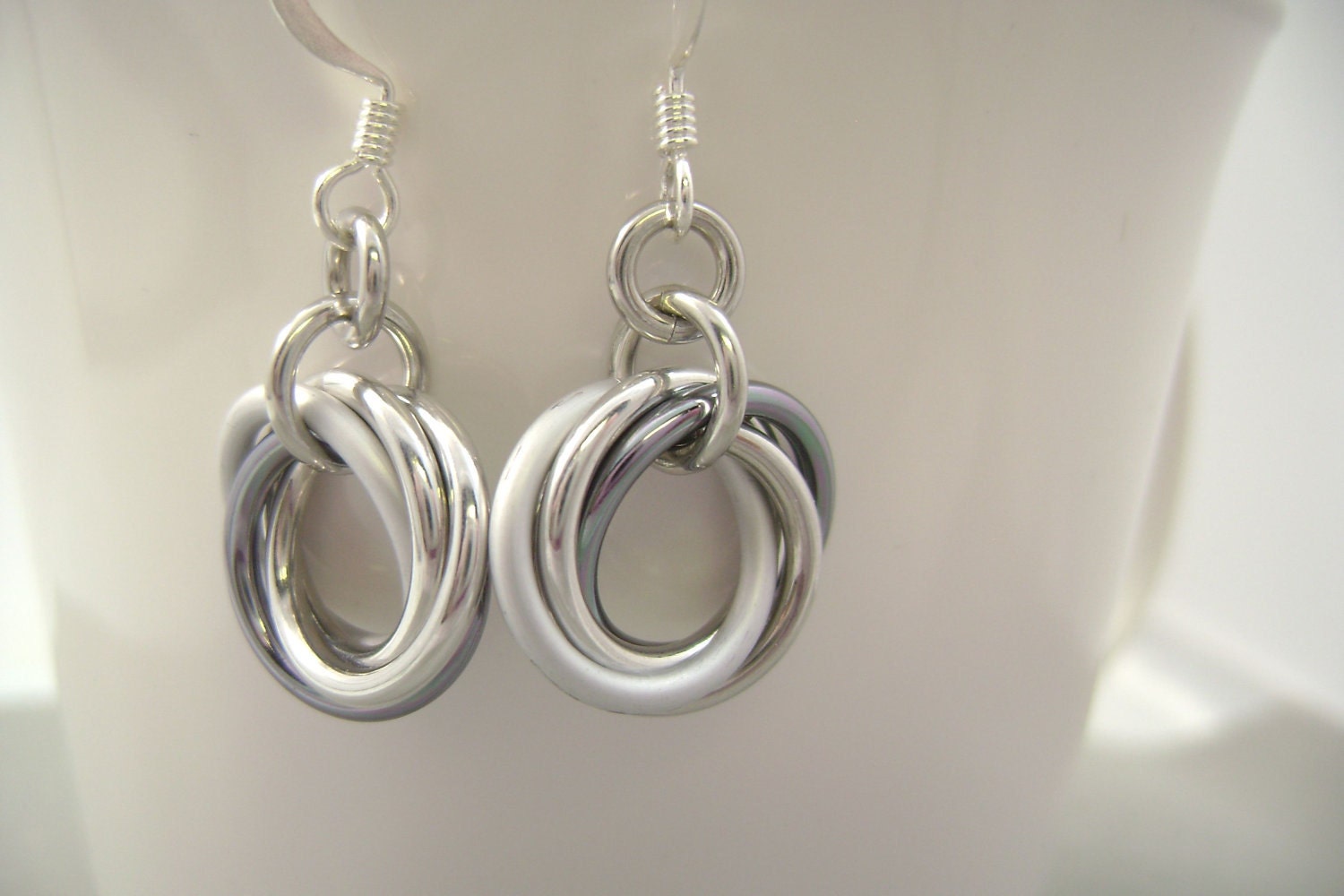 Flower Earrings Silver White Gray Chainmaille Tri-Color Rings Chain Maille Love Knot