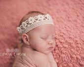 Amelia- crochet lace crown daisy headband