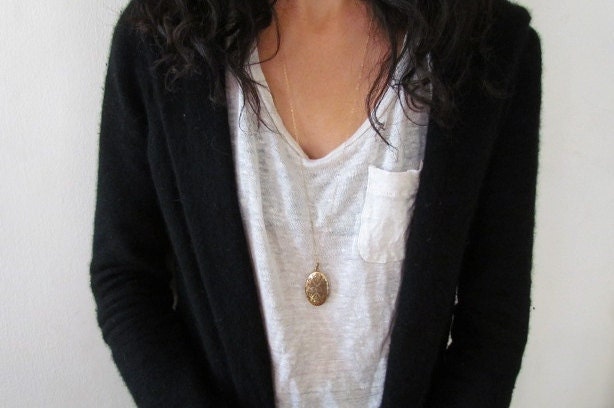 Antique Locket / Edwardian Ornate Oval Locket w/ Original Photos c.1915