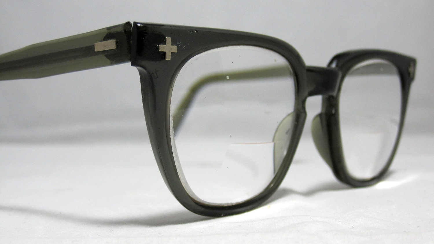 Vintage Mens Eyeglasses Gray Horn Rim By Collectablespectacle 