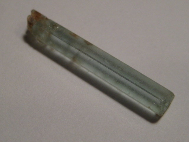 natural Aquamarine Crystal ....    23 x 4 x 3.5    mm .............              1412