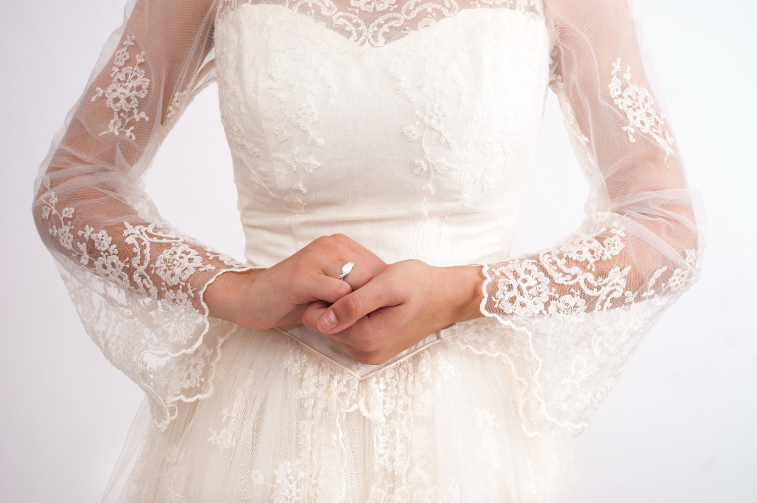 RESERVED - Vintage 1950s Wedding Dress - 50s Wedding Gown - Ivory Embroidered Tulle