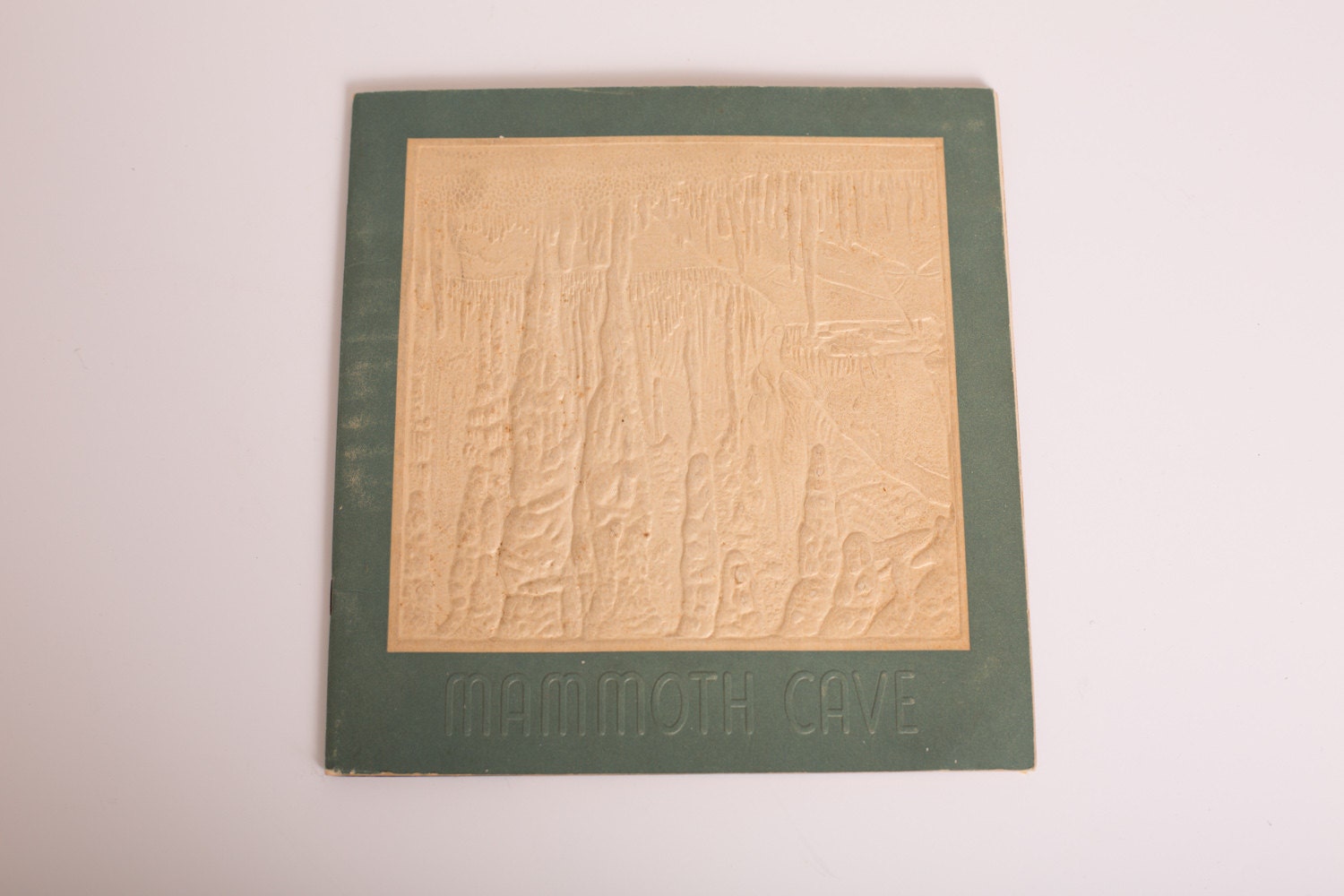 Vintage 1935 Mammoth Cave 3-D Book w/Glasses, Awesome Pics