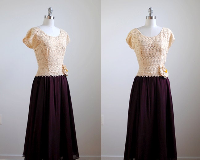 40's chiffon & lace dress. vintage 1940's burgundy cream dress. brown. flower. romantic gown 40.
