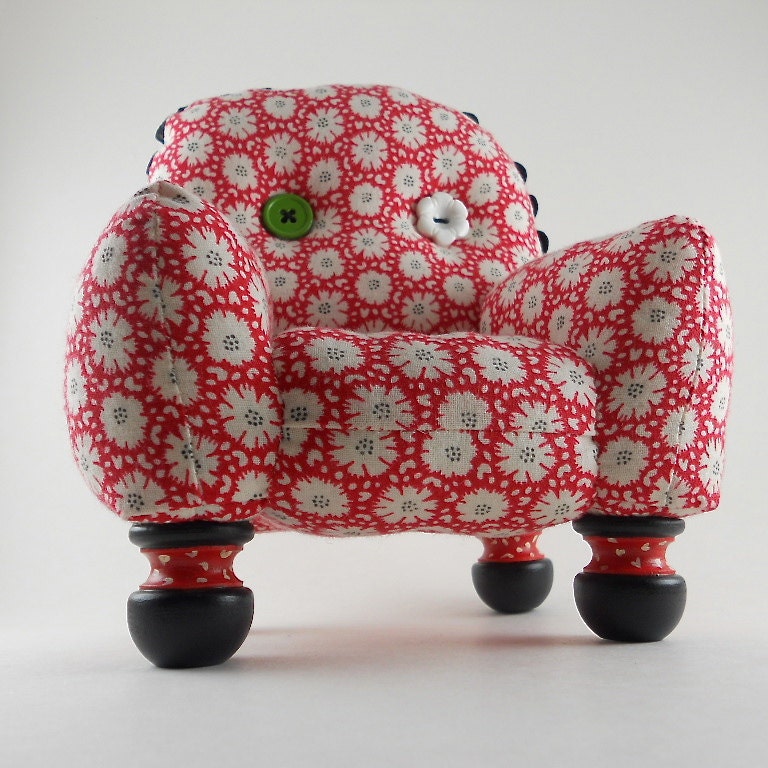 Red and White Pincushion Chair