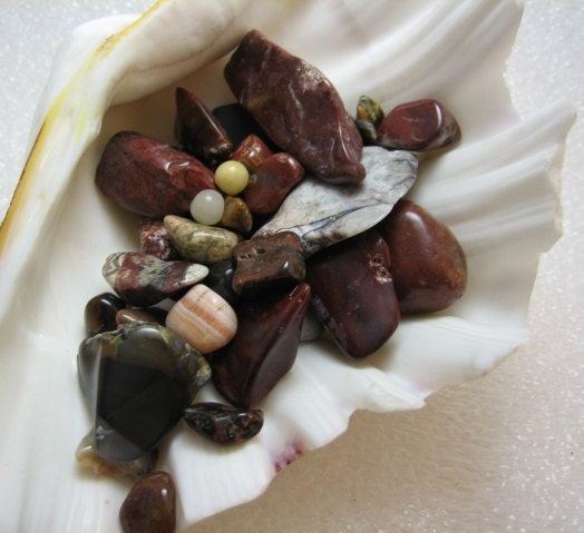 Mixed Jasper Tumbled Stone Lot