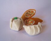 Felt Food - Chinese dim sum set (egg roll, shumai dumpling, gyoza pot sticker) - eco friendly childrens pretend play food for toy kitchen