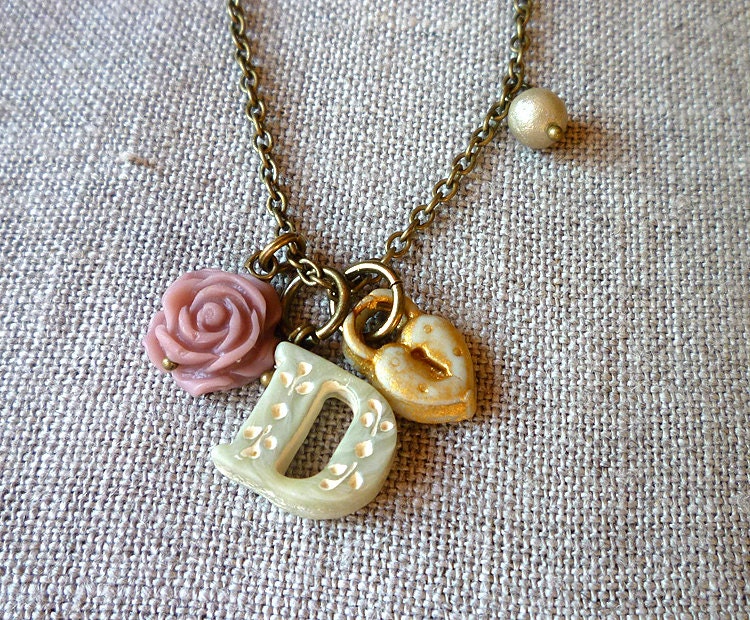 Initial Necklace - Dutch Decor Style