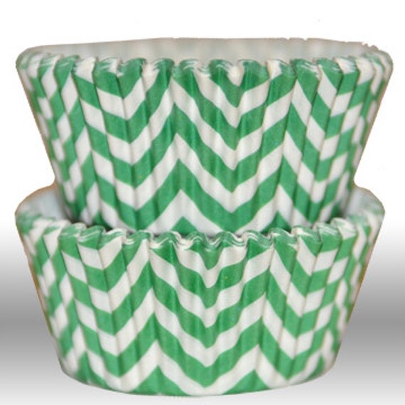 Chevron Green GREASEPROOF Zigzag Baking Cups Cupcake Liners - Quantity 50 Il_570xn