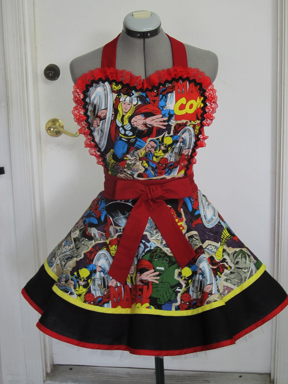 Marvel Comics Double Full of Flounce Sexy Pin Up Apron with a hint of Red