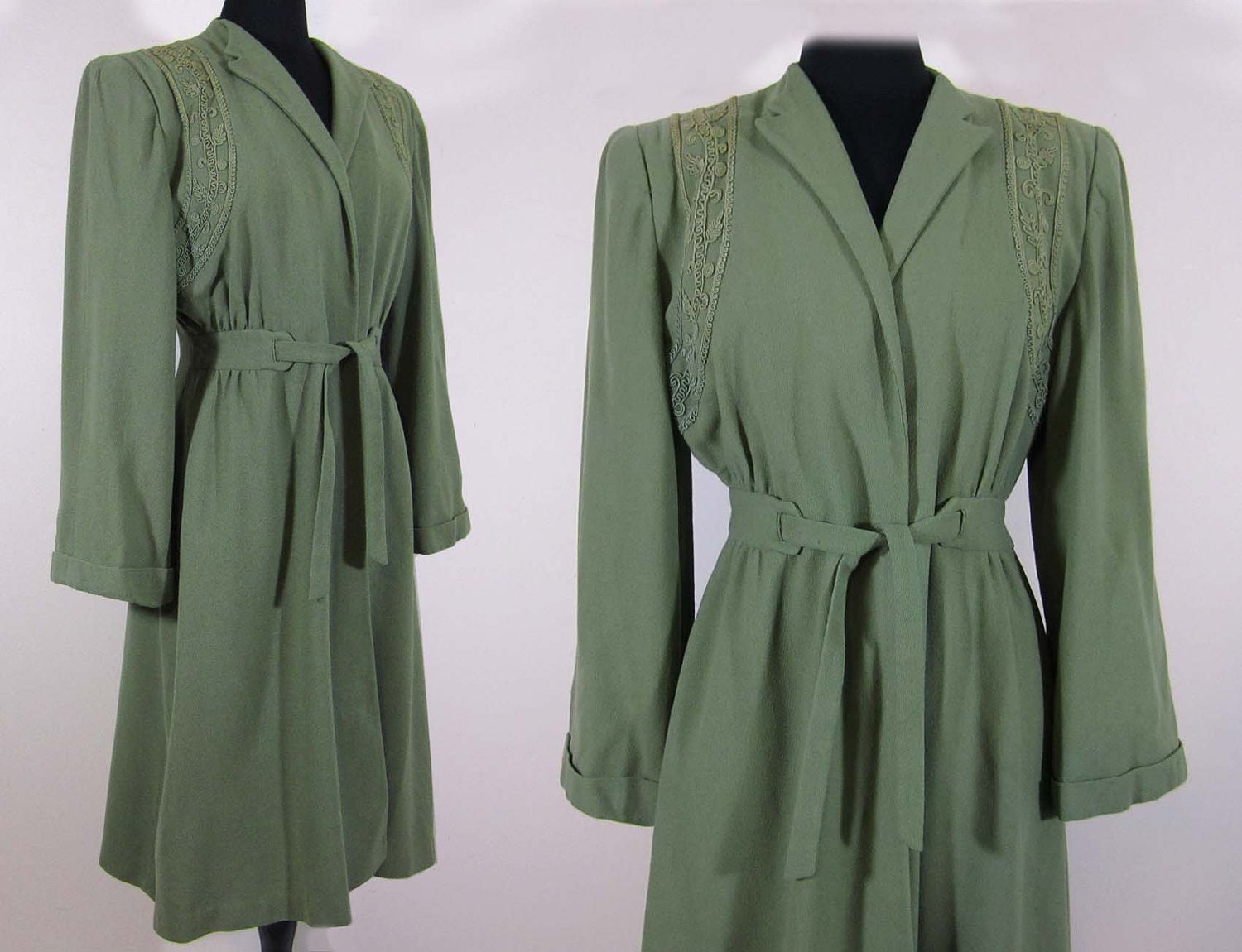 1940s Coat - Moss Green Belted Wrap - Wide sleeves - Soutache Trim, satin lining -S-M