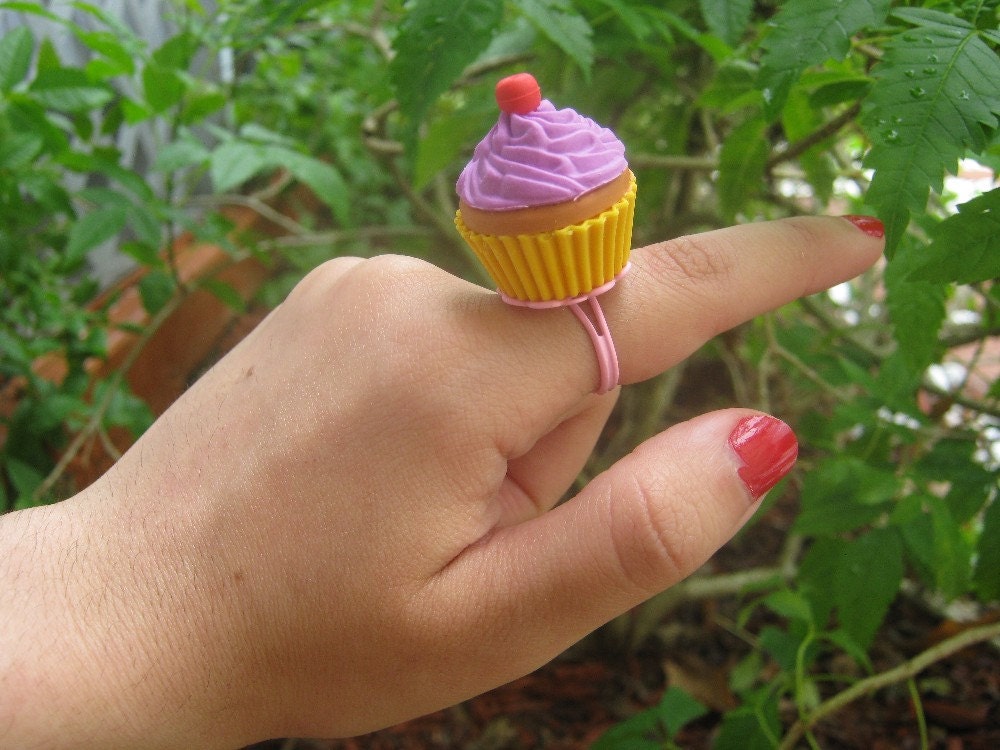 Grape Jam frosting cupcake eraser ring