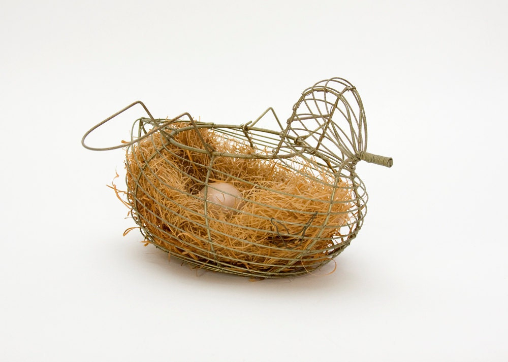 Egg Basket - Chicken, Wire, Vintage
