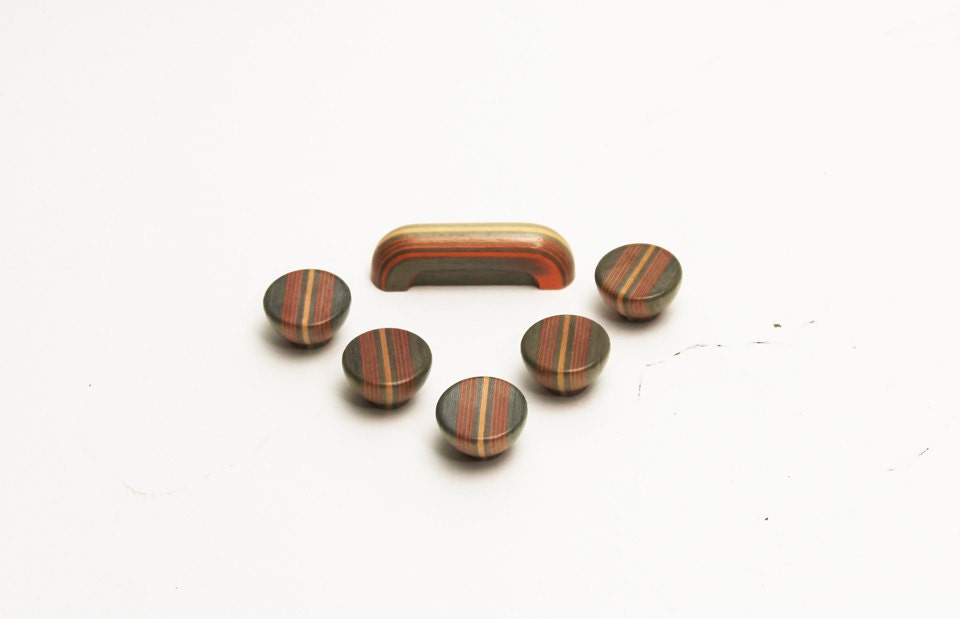 Drawer Pulls  - Furniture, Drawer, Knobs, Vintage