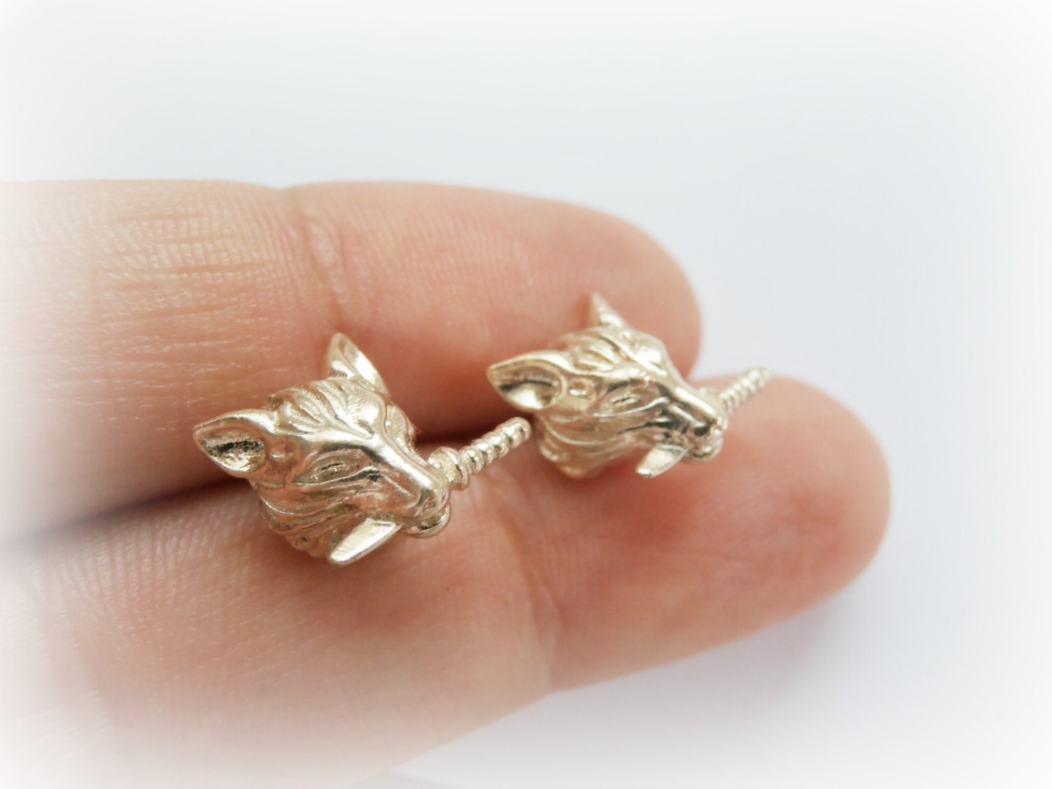 A Game of Thrones jewelry - Winter is coming earrings - werewolf earrings - Men studs