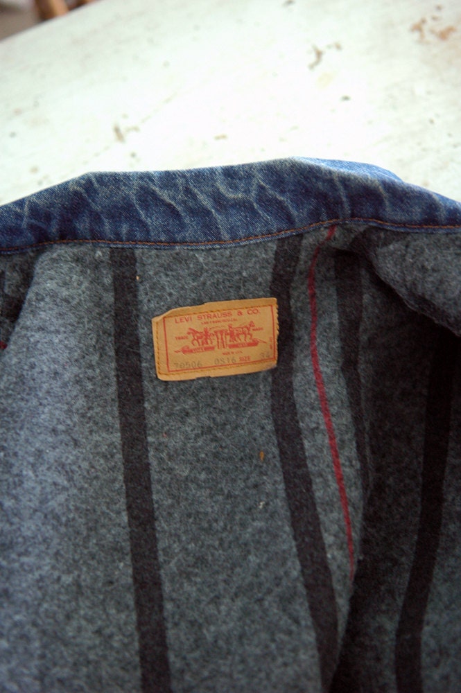 1970s Levis Denim Jacket / Flannel Lined Jean Jacket